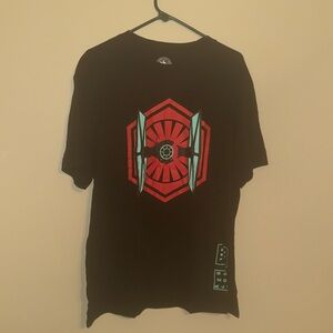 Disney Galaxy’s Edge Black Spire Post XXL Tshirt